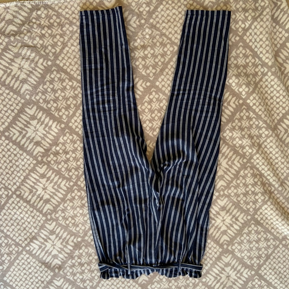 Pacsun paper bag pants - Picture 3 of 5